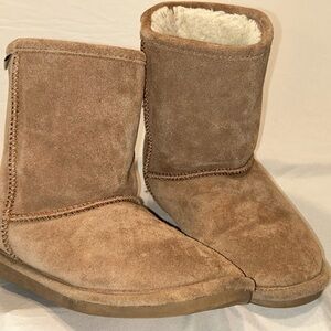 BearPaw Tan Ankle Boots
